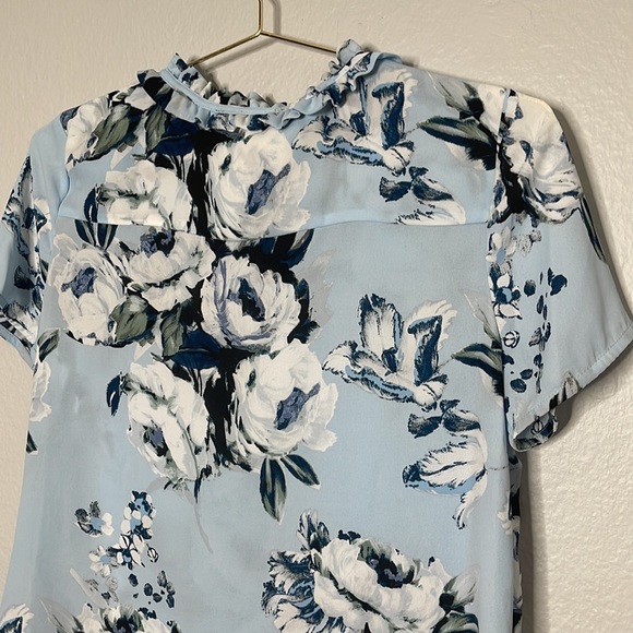 Karl Lagerfeld Paris Floral Printed Tie Neck Blouse Blue - Picture 7 of 8